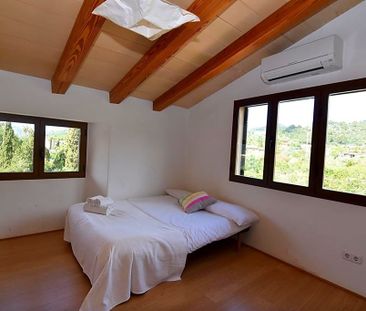 4 bedroom exclusive country house for rent in Soller, Balearic Islands - Photo 3