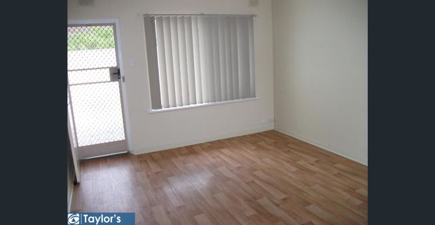 ATTRACTIVE HOME UNIT IN SMALL GROUP! - Photo 1