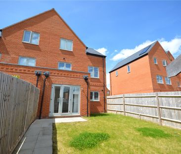 4 bedroom semi-detached house to rent - Photo 6