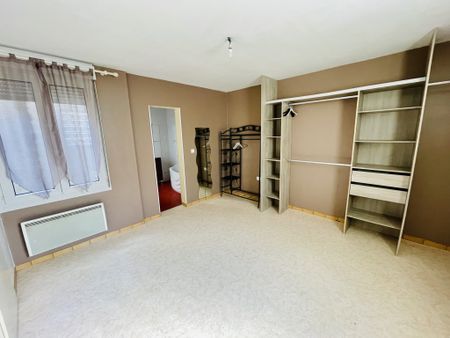 Location Appartement 2 pièces 54m² CHATELLERAULT 86100 - Photo 5