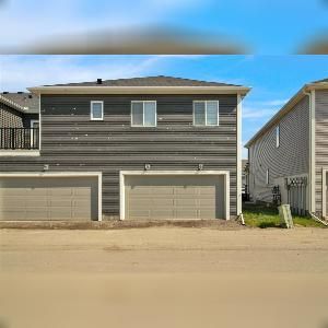 3 Bed 2.5 Bath Dbl Garage Cityscape NE Calgary - Photo 4