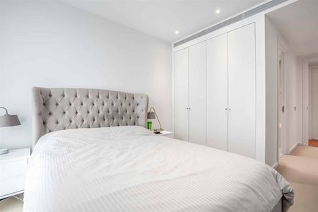 Riverside Quarter, SW18, London - Photo 4