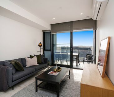 Brand New Apartment - Perfect Bachelor Pad - Photo 2