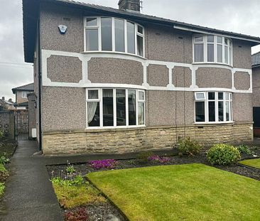 3 Bedroom House on Briercliffe Road, Burnley - Photo 1