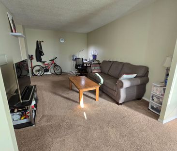 For Lease - 600 Grenfell Drive Unit# 904, London North, Ontario - Photo 4