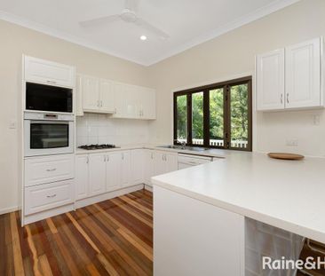 ISLAND LIVING - Photo 4