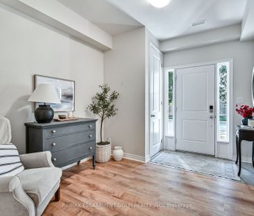 For Lease - 9 Pipe Avenue, Hamilton, Ontario - Photo 6