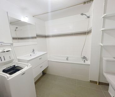 Location Appartement 1 pièce 25m² LA ROCHELLE 17000 - Photo 3