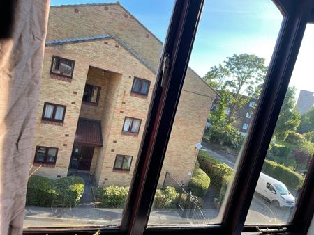 1 Bed Flat, Ludford Close, CR0 - Photo 5