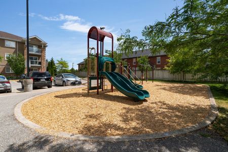 For Lease - 135 Sydenham Wells N/A Unit# 3, Barrie, Ontario - Photo 3