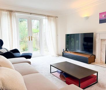 5 bedroom detached house to rent - Photo 1