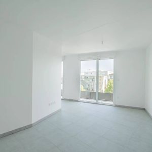 Rental Apartment Bordeaux Saint-Jean - Photo 2