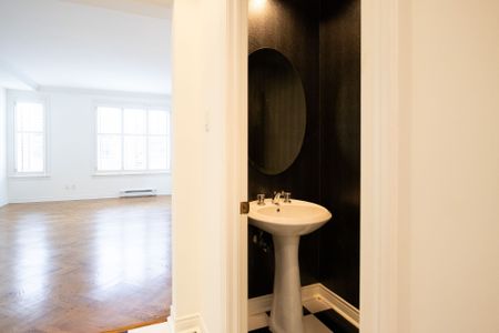 For Lease - 2289 Lakeshore Boulevard Unit# 129, Toronto, Ontario - Photo 4