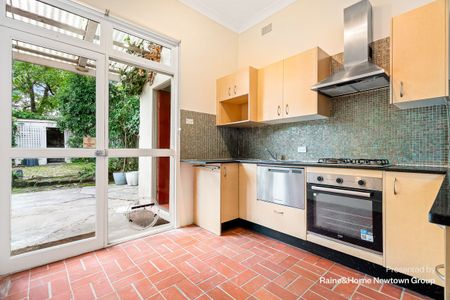 Character Charm & Lifestyle Convenience in the Heart of Newtown - Photo 3