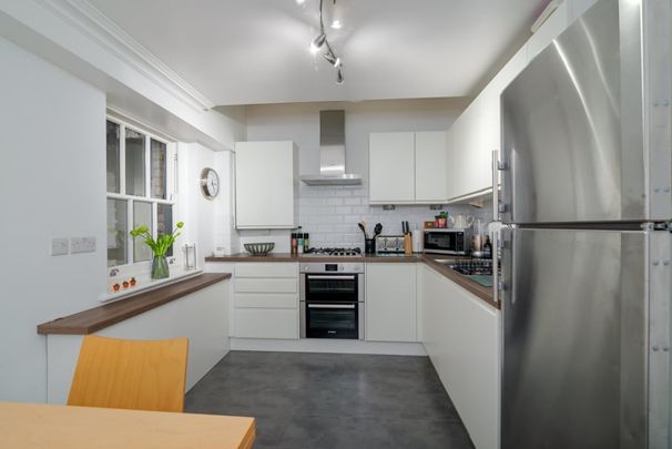 68 Westbourne Terrace, London, UK, London - Photo 1