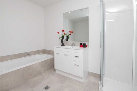 Perfect Location in Flagstaff, Hamilton - Photo 4