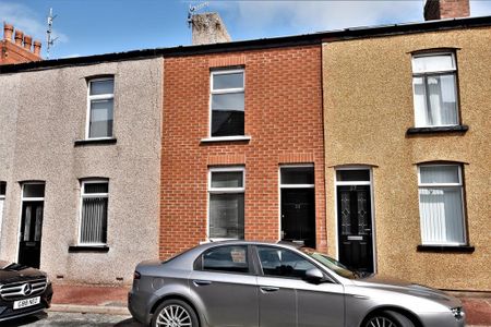 2 bedroom terraced house to rent - Photo 4