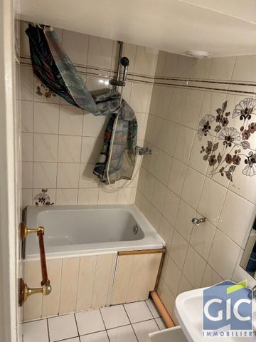 Location Appartement 1 pièce 27m² - Photo 4