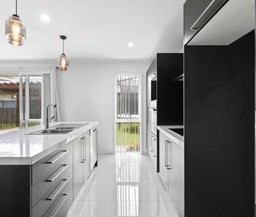 Comfortable Living in the Heart of Dinsdale - Photo 1