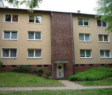 *** Modernisierte 3-Zi-Wohnung mit Loggia in beliebter Lage von Ess... - Photo 3