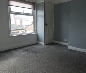 3 bedroom House To Let Total Size: 1077 SQ FT - Photo 6