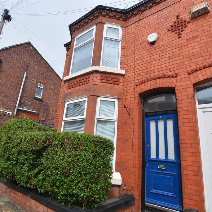 2 bedroom end of terrace house to rent - Photo 1