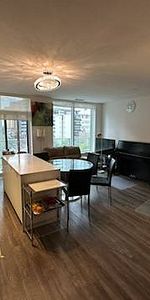 Eglinton&Yonge 3 Bedrooms 2 Bathrooms for lease - Photo 4