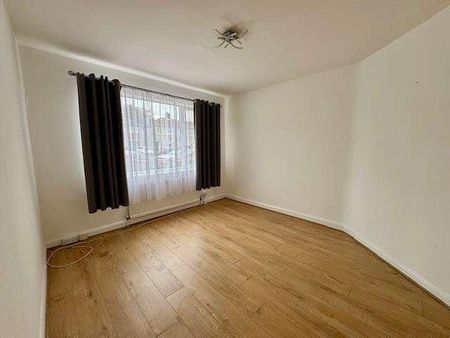 Willow Tree Lane, Hayes, UB4 - Photo 4