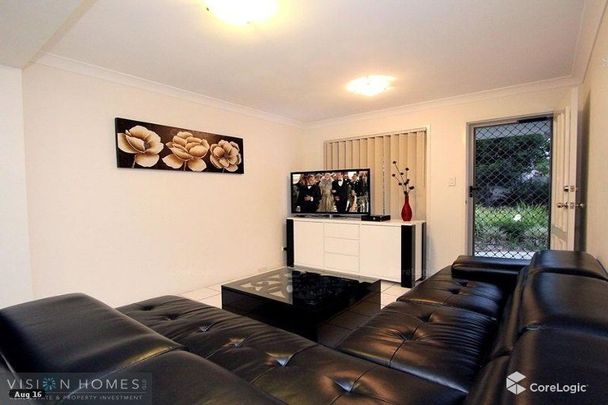 3 Bedroom Townhouse in Westminster Place - Photo 1