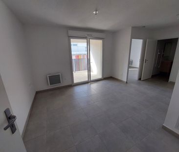 location Appartement T2 DE 35.95m² À CASTELNAU LE LEZ - Photo 2