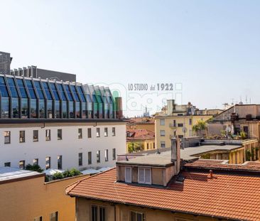 Via Lovanio, Milano, Lombardy 20121 - Photo 5