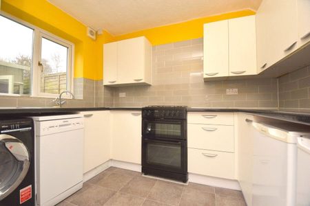 Manthorp Close, Melton, Woodbridge, IP12 1RP - Photo 3