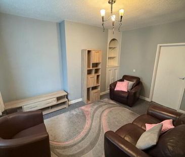 11 Garvey Terrace, Lisburn, BT27 4TW - Photo 2