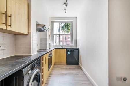 1 bedroom flat to rent - Photo 5