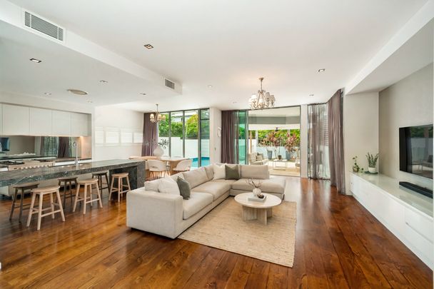 126 Ryan Street, West End QLD 4101 - House For Rent | Domain - Photo 1