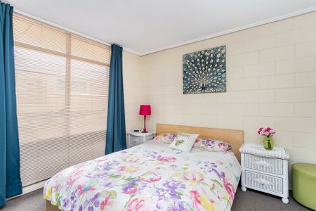 Seaside Living - Photo 3
