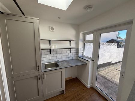 Hendra Vale, Launceston - Photo 3