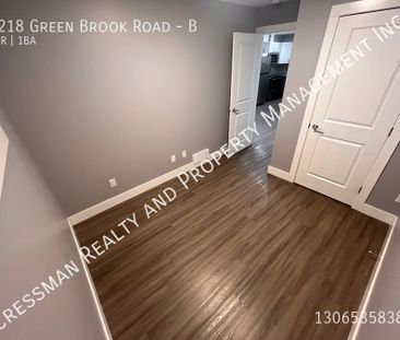 2 Bedroom Basement Suite in Greens - Photo 6