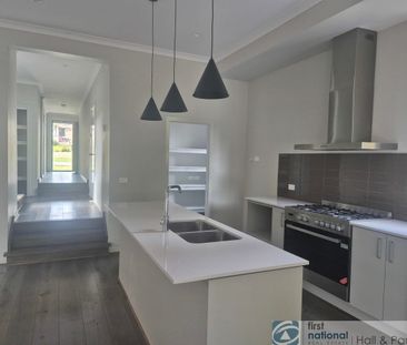 Modern Living - Photo 6