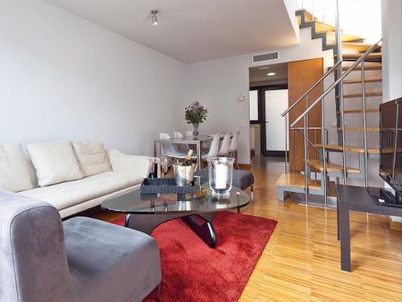 Carrer de Ballester, Barcelona, Catalonia 08023 - Photo 4