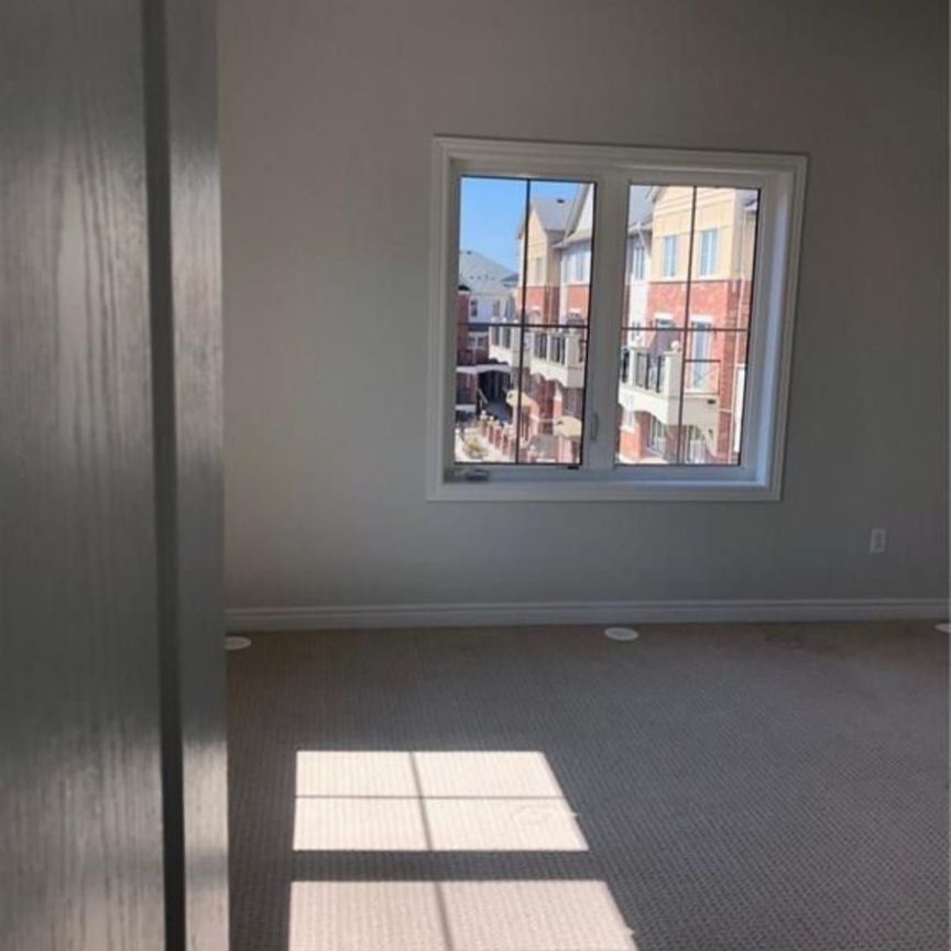 For Lease - 2444 POST Road Unit# 6, Oakville, Ontario - Photo 1