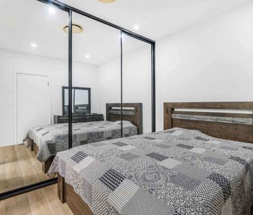 4 Charlotte Close Lurnea - Photo 1