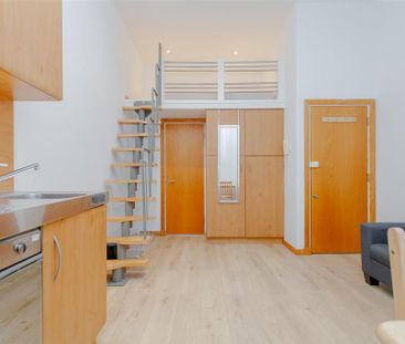 Studio to rent - Photo 2