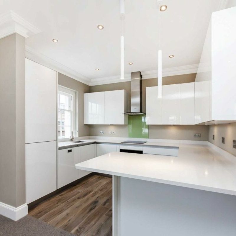 Claremont Road, KT6, London - Photo 1