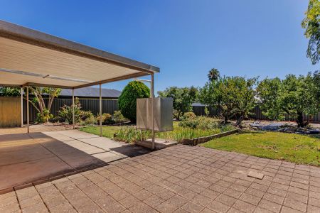 27 Russell Road, Athelstone. - Photo 3