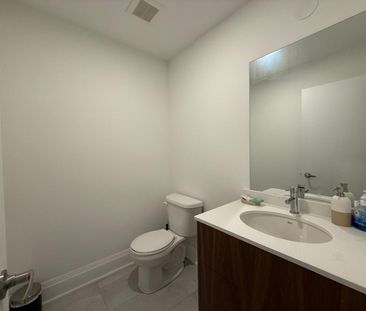 For Lease - 14 Persica Street Unit# Basement, Richmond Hill, Ontario - Photo 2