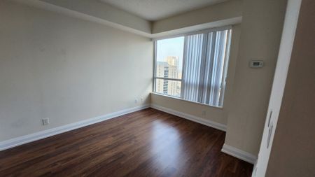 For Lease - 5 Sheppard Avenue Unit# 2225, Toronto, Ontario - Photo 5