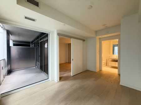 For Lease - 11 Yorkville Avenue Unit# 1107, Toronto, Ontario - Photo 2