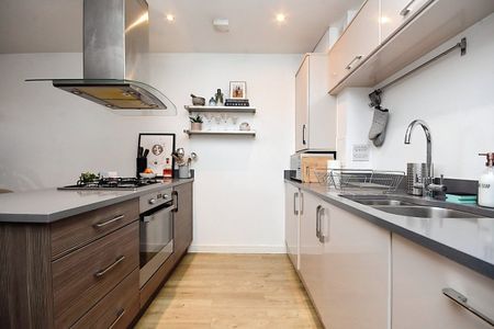 Watson Heights, CHELMSFORD - Photo 2