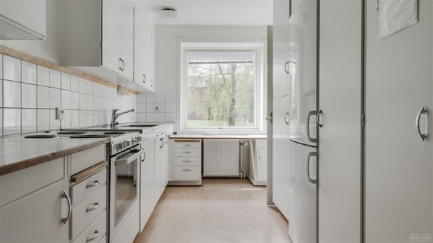 Distansgatan 17 - Foto 1